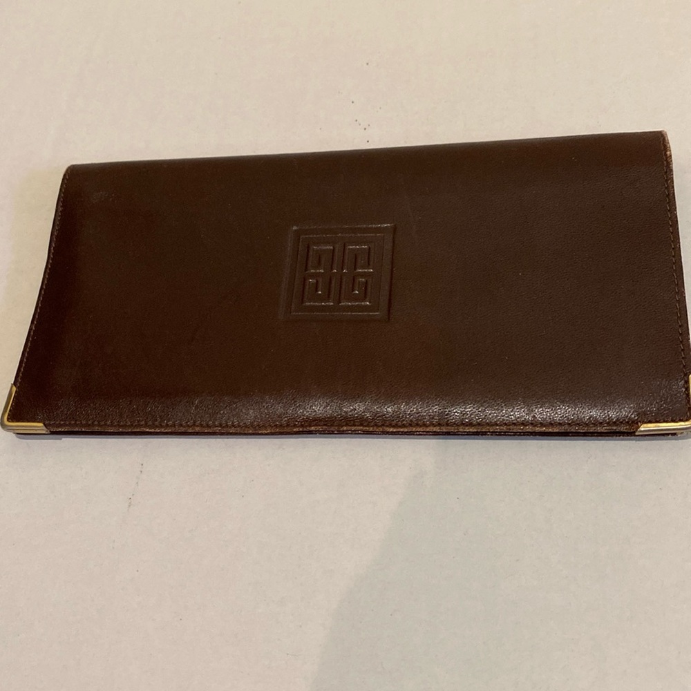 Givenchy Vintage Wallet Brown Leather.